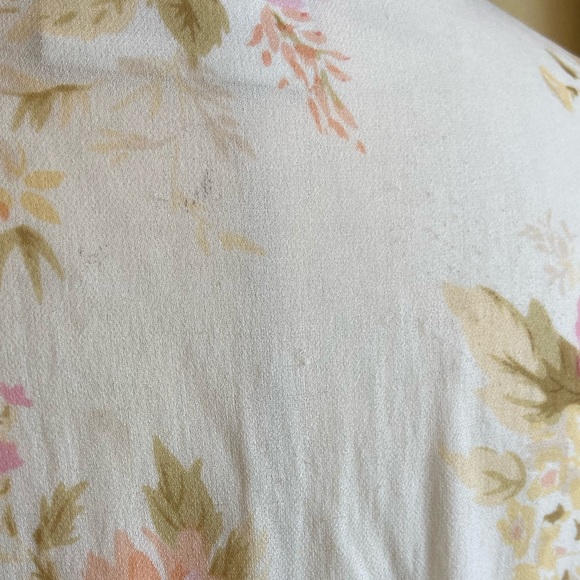 Vintage Liz Claiborne Silk Floral Pleated Blouse Ruffle Roses - Picture 8 of 12